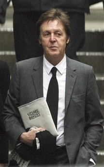 Paul McCartney in thin-lapelled suit